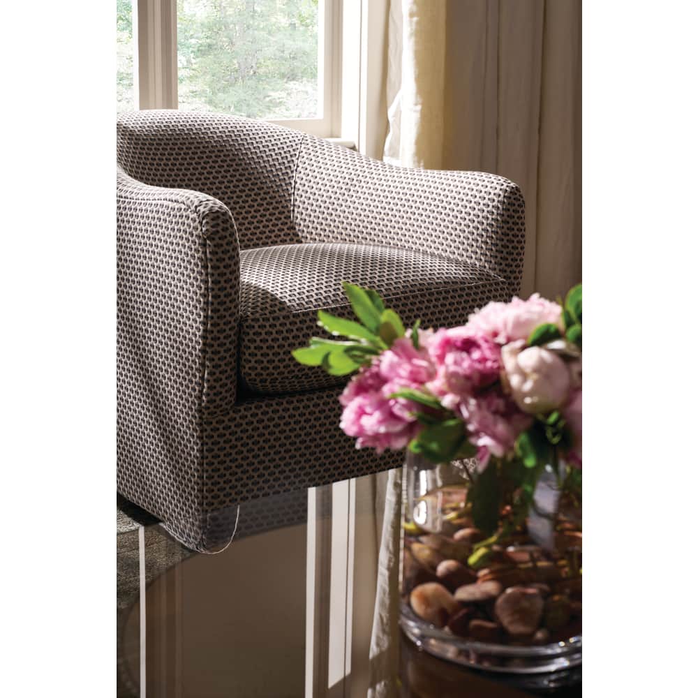 Rue Swivel Chair