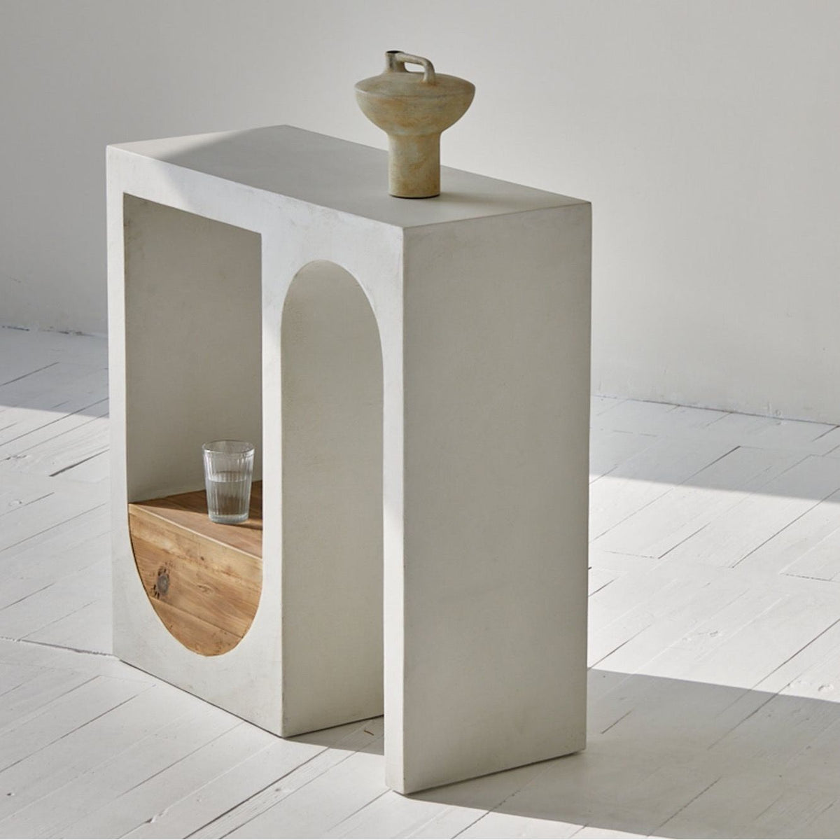 Columbus Console Table