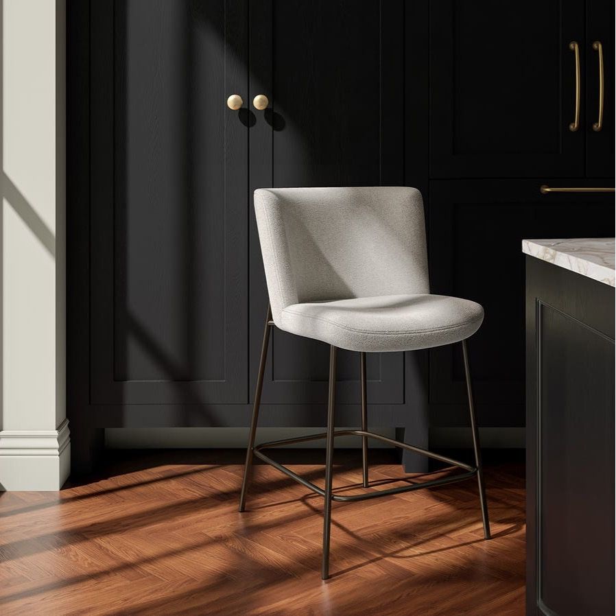 Early Counter Stool