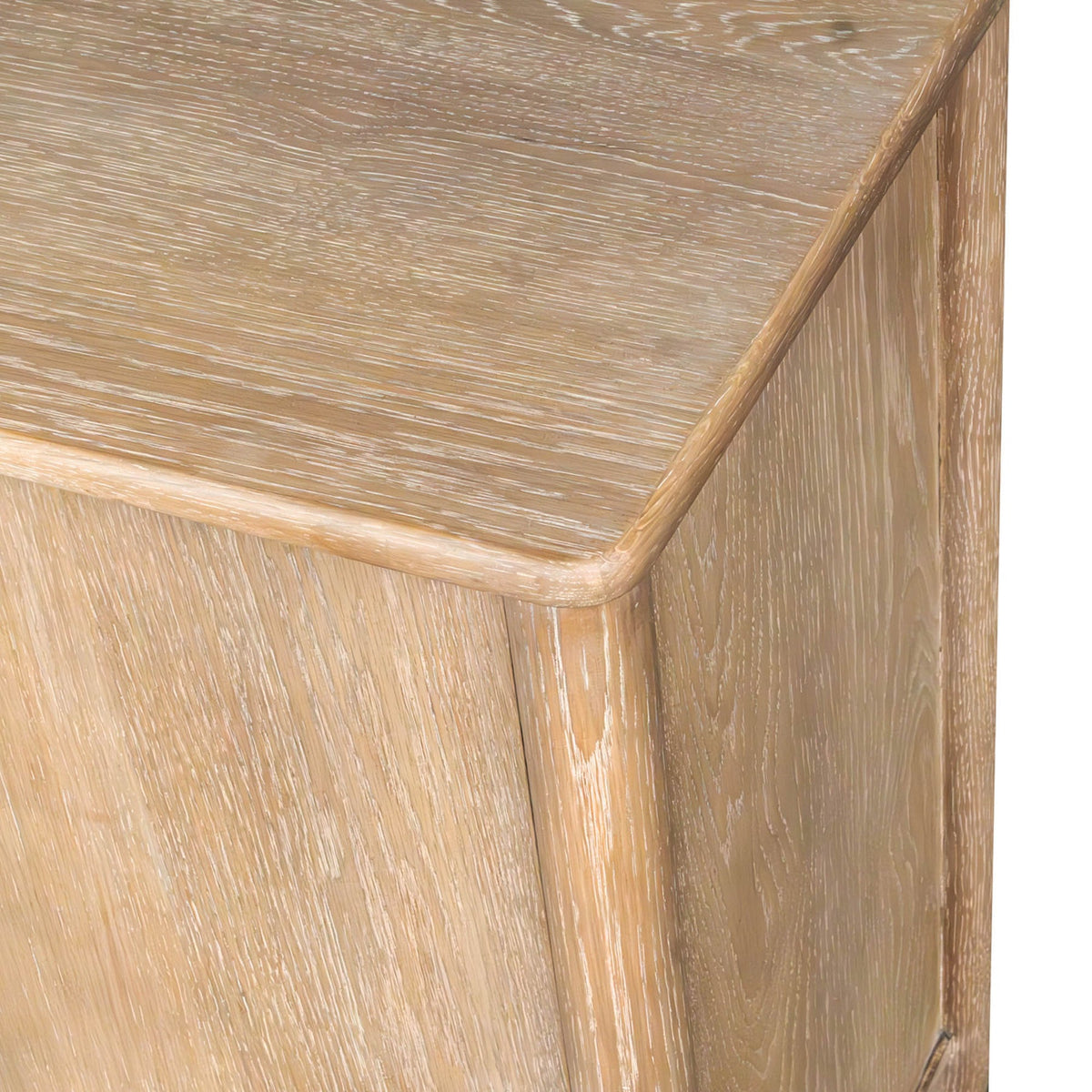 Kamelia Sideboard