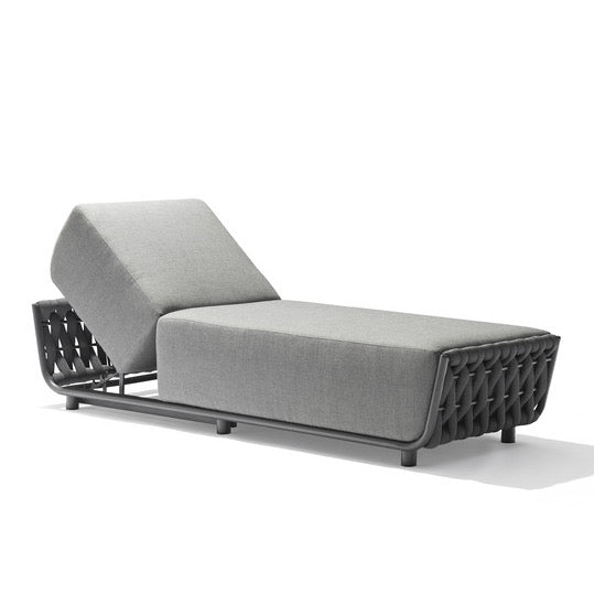 Kelowna Chaise Lounger Black/Grey