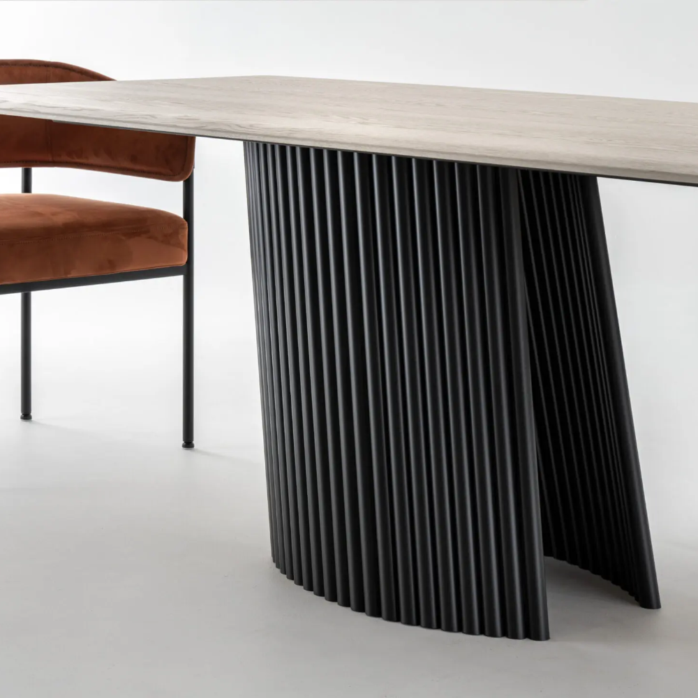 Pisa Dining Table