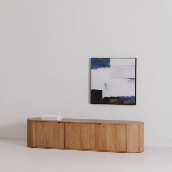 Theo Media Bench
